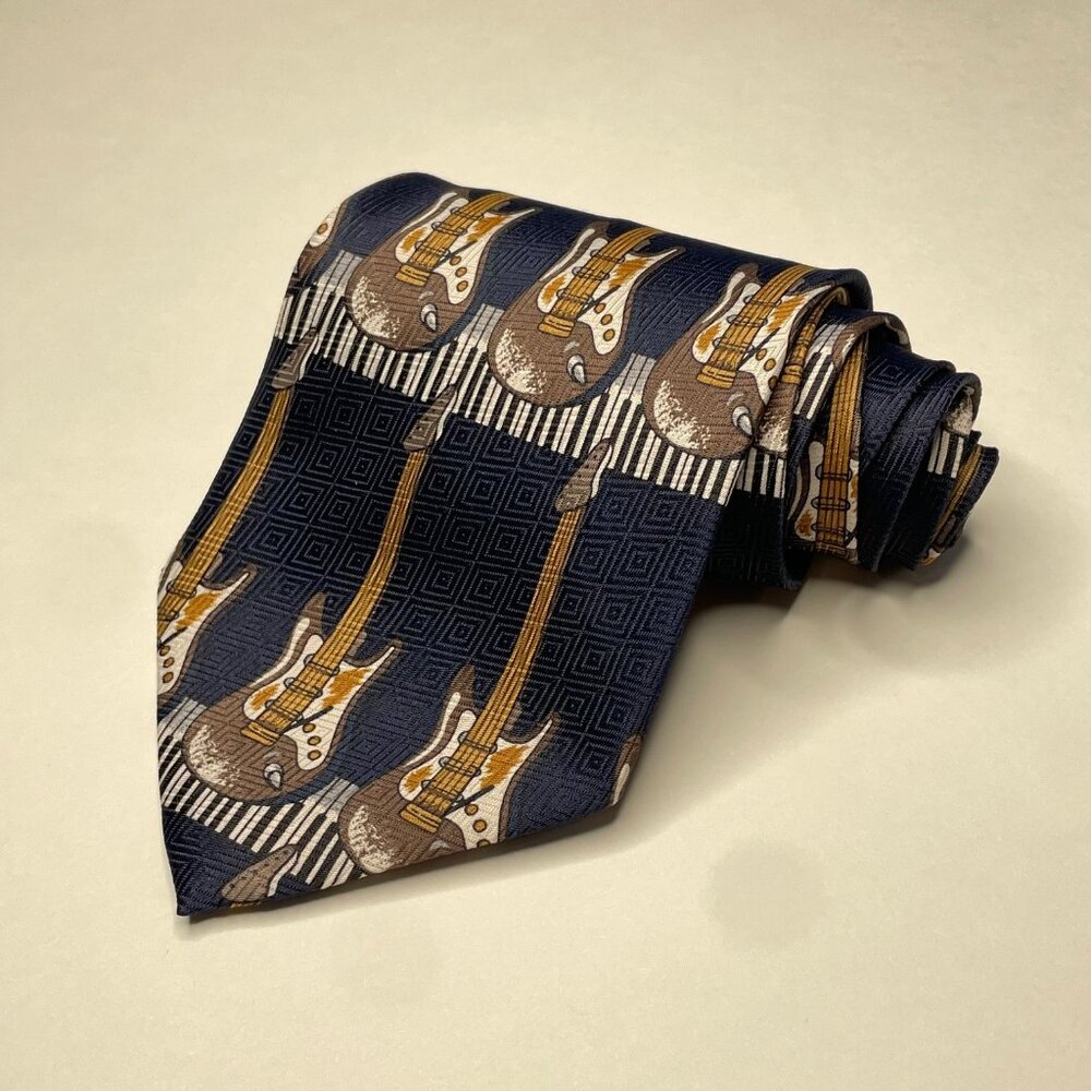 NWOT Guitar Musical Theme Necktie